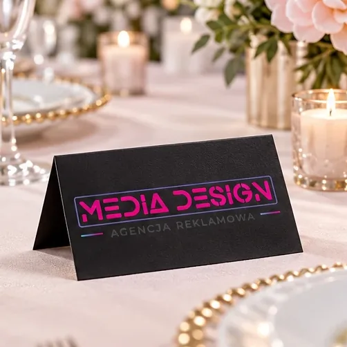 Winietki na stół — autorska wizualizacja z logo Media Design